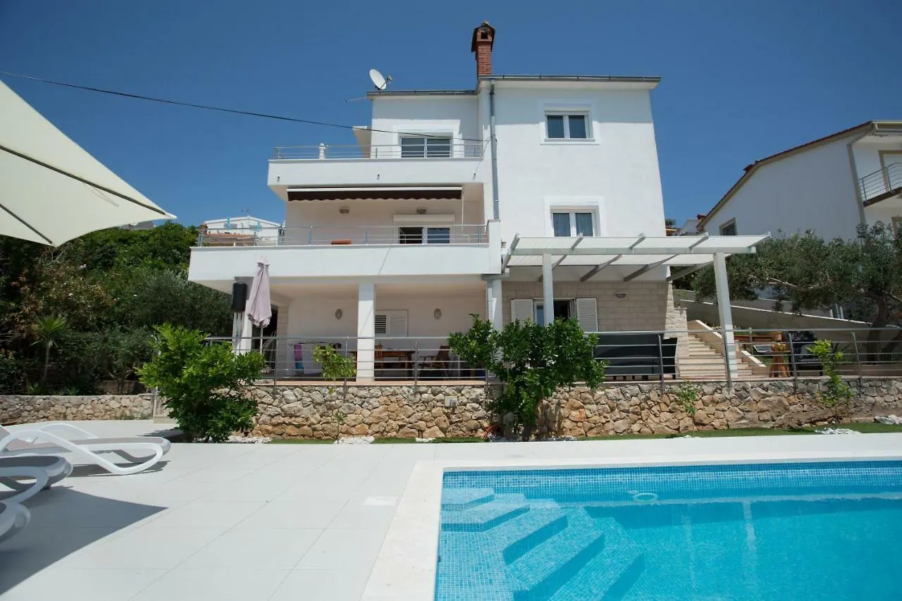 Charming Modern House With The New Swimming Pool - Apartment Maya 2 Trogir